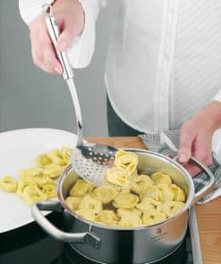 Muôi thủng hớt đồ, ăn lẩu WMF PROFI PLUS 18 7102 6030