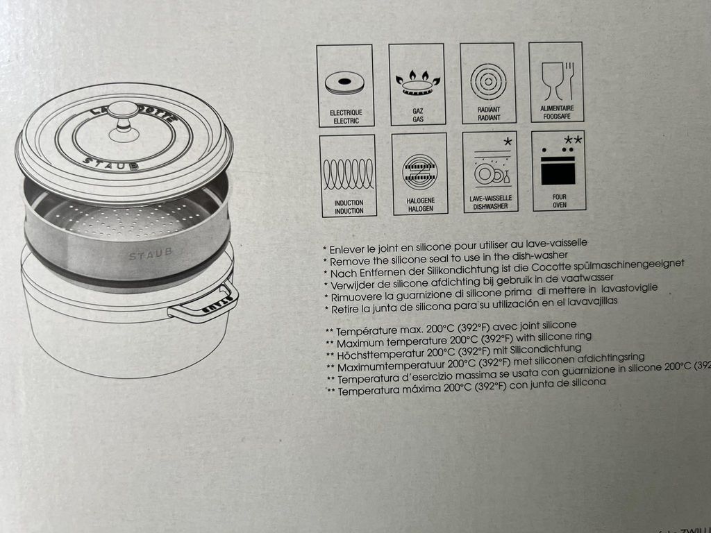 Nồi gang đúc tròn màu xanh kèm xửng hấp 26cm 5.2L Staub 1133885 - Ảnh 16